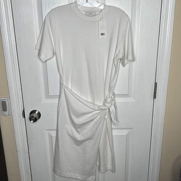 Vince - Short Sleeve Waist Tie Dress - Picture 5 of 9